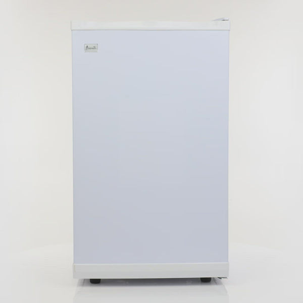 Avanti VF306 - 2.8 Cu. ft. Vertical Freezer - White